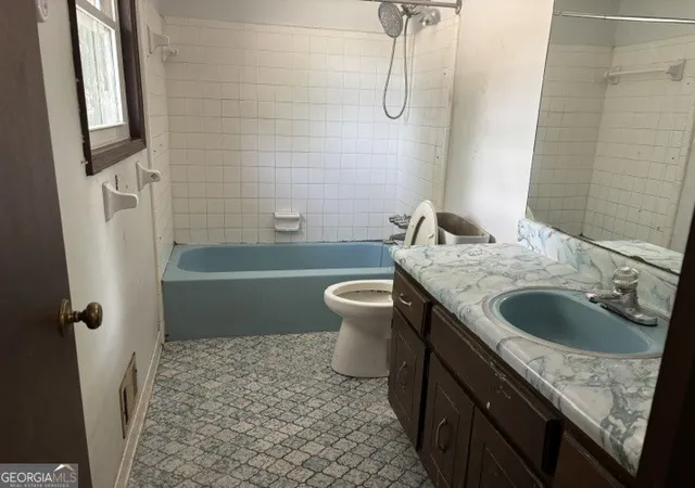 Photo 4 of Sale Pending at 5775 Koweta Rd, South Fulton, GA 30349 | MLS# 10756625 | Listing updated on 2026-10-20