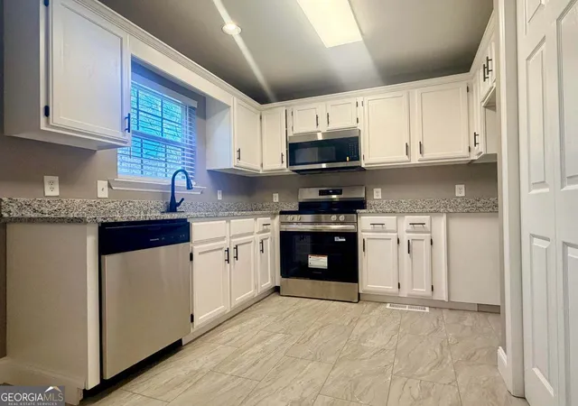 Photo 3 of Single family home for sale at 278 School St, Rossville, GA 30741 | MLS# 10726276 | Listing updated on 2026-04-20