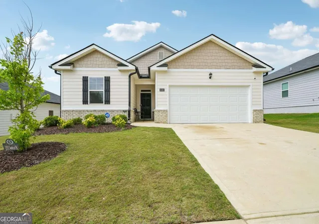Photo 1 of Single family home for sale at 8592 Seabiscuit Rd, Lithonia, GA 30058 | MLS# 10774257 | Listing updated on 2026-09-04