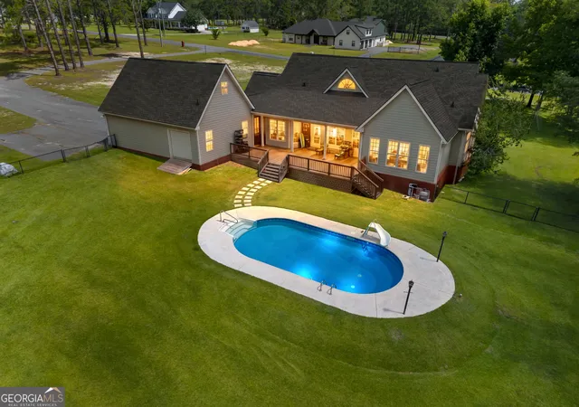 Homes for sale in Vidalia, GA | 220 Pinewood Dr, Vidalia, GA 30474 | MLS# 10798243