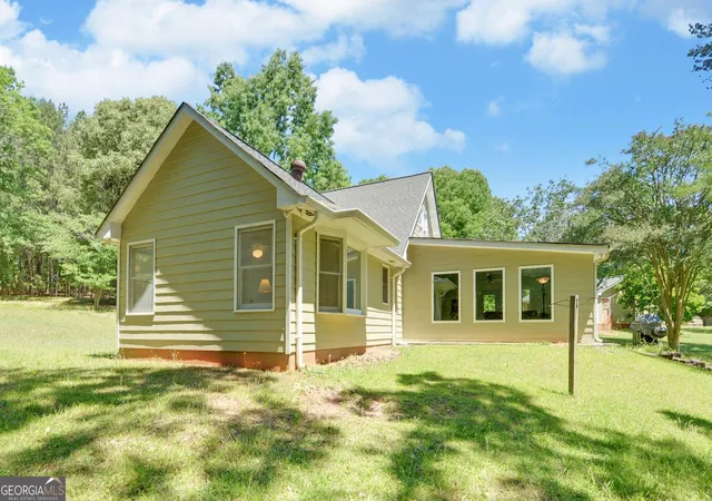 2nd image of 194 Harvey Ln, Lavonia, GA 30553 | MLS# 10765355