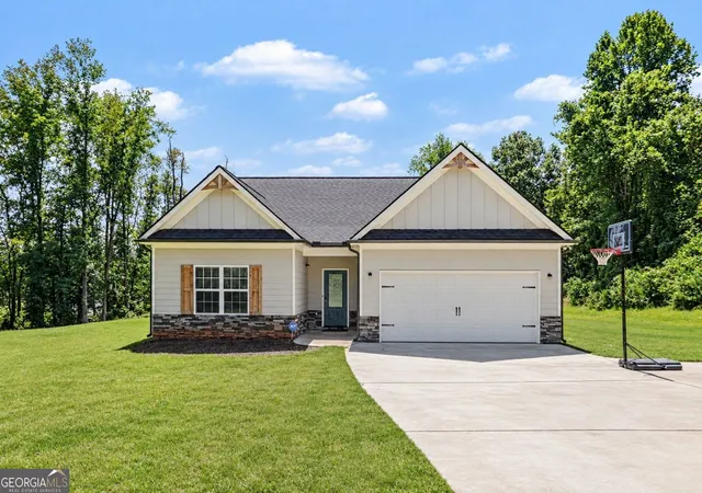 Photo 1 of Single family home for sale at 46 Appaloosa Dr, Dallas, GA 30132 | MLS# 10824504 | Listing updated on 2026-09-13