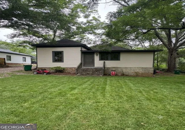 2nd image of 2685 Rock Chapel Rd, Lithonia, GA 30058 | MLS# 10782778