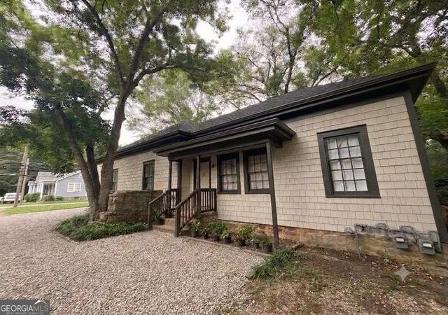 3rd image of 2685 Rock Chapel Rd, Lithonia, GA 30058 | MLS# 10782778
