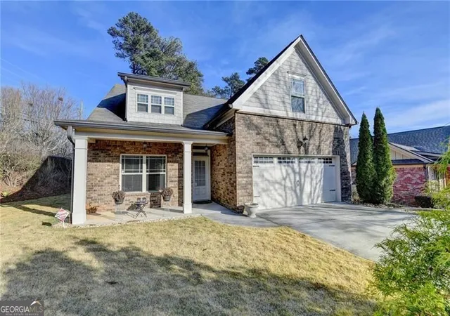 2nd image of 4001 Sovereign Dr, Buford, GA 30519 | MLS# 10827003
