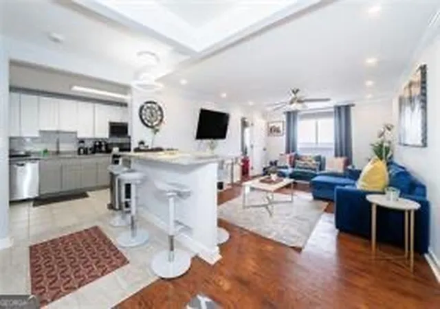 Photo 3 of Condo for sale at 215 Piedmont Ave Ne #2107, Atlanta, GA 30308 | MLS# 10580201 | Listing updated on 2026-08-29