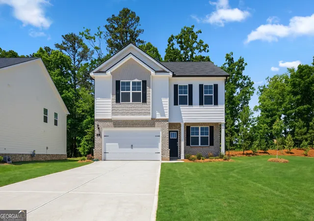 Homes for sale in Griffin, GA | 410 Teamon Pointe Dr, Griffin, GA 30223 | MLS# 10695953