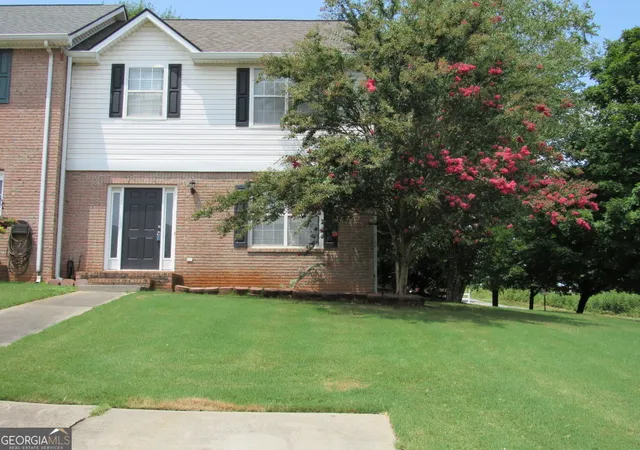 2nd image of 121 Westside Chase Sw, Cartersville, GA 30120 | MLS# 10813554