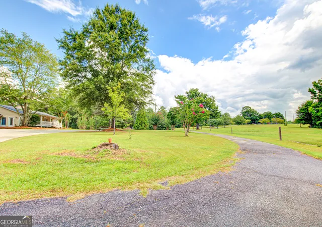 Photo 3 of House for sale at 3861 Post Rd, Winston, GA 30187 | MLS# 10818528 | Listing updated on 2026-08-18