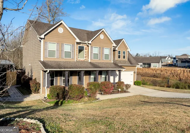Photo 2 of Single family home for sale at 1615 Newport Dr, Bethlehem, GA 30620 | MLS# 10817894 | Listing updated on 2026-09-10