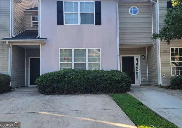 Photo 2 of Townhouse for sale at 2264 Nicole Dr, Hampton, GA 30228 | MLS# 10836764 | Listing updated on 2026-09-14
