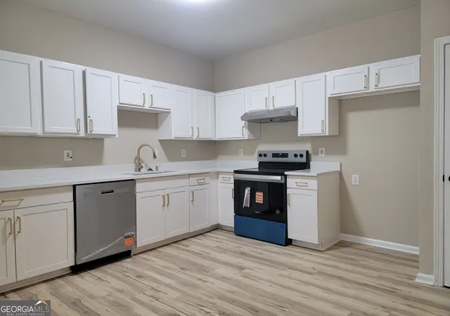 Photo 3 of Townhouse for sale at 2264 Nicole Dr, Hampton, GA 30228 | MLS# 10836764 | Listing updated on 2026-09-14
