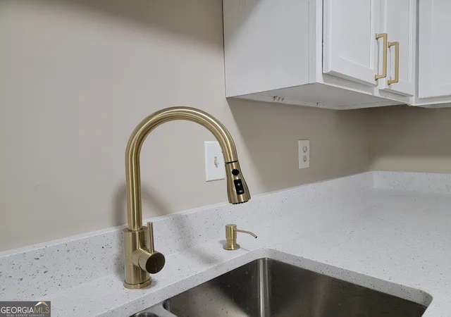 Photo 3 of Townhouse for sale at 2264 Nicole Dr, Hampton, GA 30228 | MLS# 10836764 | Listing updated on 2026-09-14
