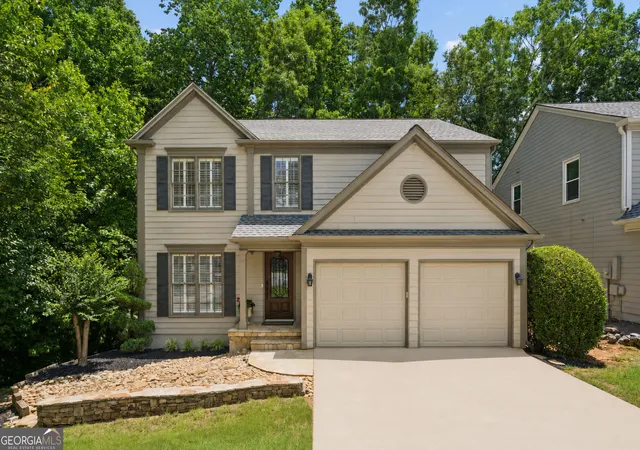 Homes for sale in Johns Creek, GA | 635 Rosedown Wy, Johns Creek, GA 30022 | MLS# 10786272