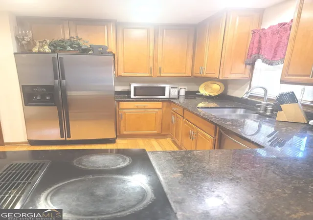 4th image of 7541 Raleigh Ln, Jonesboro, GA 30236 | MLS# 10802701