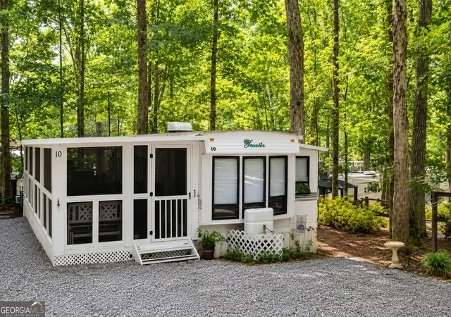 1st image of 10 Timberview Dr, Cleveland, GA 30528 | MLS# 10825589