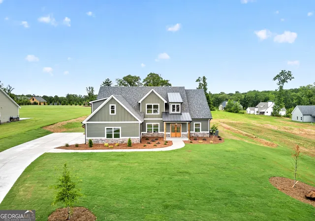 Homes for sale in Williamson, GA | 88 Conner Ln, Williamson, GA 30292 | MLS# 10791162