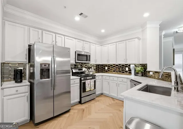 Photo 2 of Townhouse for sale at 11284 Musette Cir, Alpharetta, GA 30009 | MLS# 10815292 | Listing updated on 2026-09-16