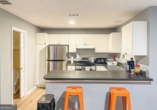 5th image of 1081 Estes Dr Sw #A, Atlanta, GA 30310 | MLS# 10776743