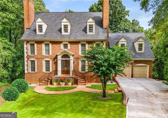 Photo 2 of Single family home for sale at 345 W Berwicke Comn Ne, Sandy Springs, GA 30342 | MLS# 10823880 | Listing updated on 2026-08-25
