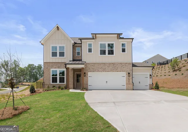Photo 3 of Single family home for sale at 7525 Homer Dr, Cumming, GA 30028 | MLS# 10724999 | Listing updated on 2026-07-06