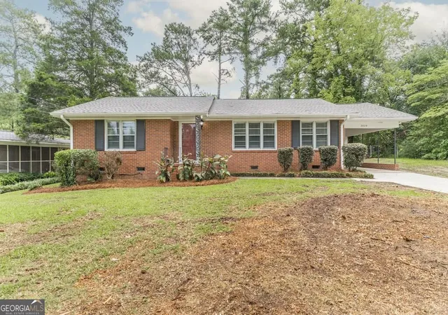 Photo 1 of Sale Pending at 2839 Riverview Rd, Macon, GA 31204 | MLS# 10826710 | Listing updated on 2026-08-22