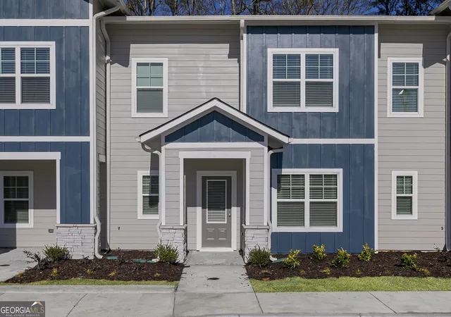 1st image of 208 Rooker Dr, Lagrange, GA 30241 | MLS# 10820425