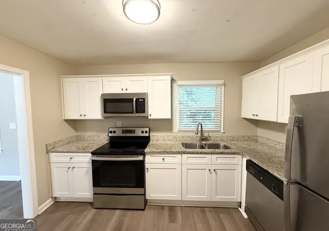 4th image of 1984 Brenda Dr, Austell, GA 30168 | MLS# 10778248