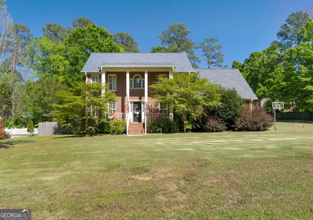 Homes for sale in Macon, GA | 421 Brittany Downs, Macon, GA 31210 | MLS# 10759852