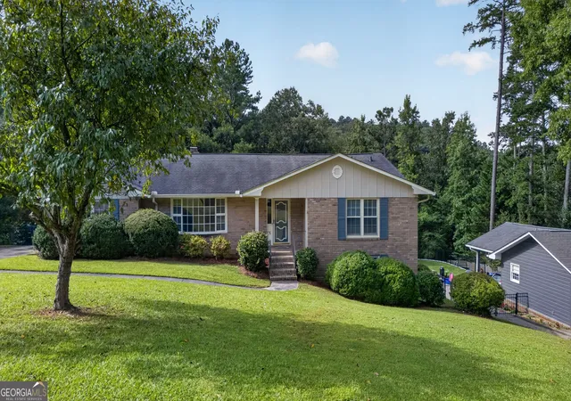Photo 2 of Single family home for sale at 22 Riverview Rd Se, Rome, GA 30161 | MLS# 10832769 | Listing updated on 2026-09-15