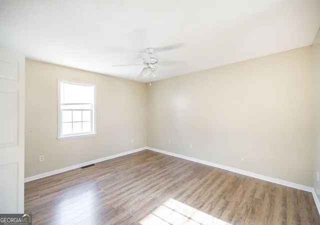 5th image of 1940 Barrington Dr, Dublin, GA 31021 | MLS# 10673333