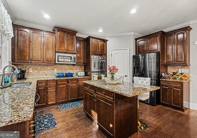 Photo 3 of Sale Pending at 3010 Mccannon Mill Dr, Dacula, GA 30019 | MLS# 10771876 | Listing updated on 2026-08-26