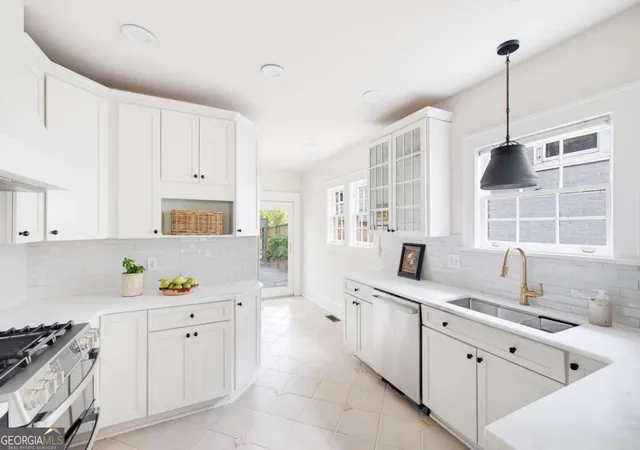 3rd image of 147 Superior Ave, Decatur, GA 30030 | MLS# 10804036