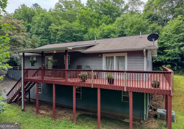 2nd image of 2228 Walls Mtn, Hiawassee, GA 30546 | MLS# 10794151