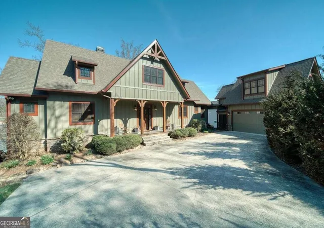 Photo 3 of Sale Pending at 139 Tranquil Pointe Ln, Hiawassee, GA 30546 | MLS# 10630869 | Listing updated on 2025-12-15