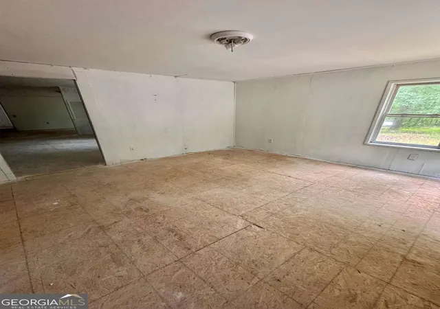 Photo 3 of Manufactured home for sale at 185 Refuge Valley Rd, Jasper, GA 30143 | MLS# 10796913 | Listing updated on 2026-09-04