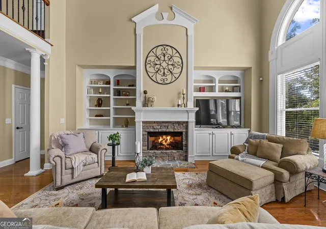 Photo 2 of Single family home for sale at 325 N Brooke Dr, Canton, GA 30115 | MLS# 10826422 | Listing updated on 2026-09-08