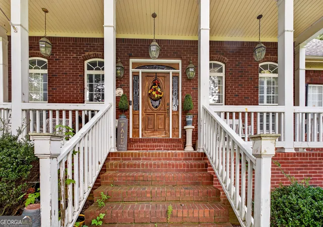 Photo 3 of Single family home for sale at 134 Avalon Dr, Mcdonough, GA 30252 | MLS# 10830322 | Listing updated on 2026-09-06