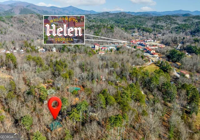 Photo 4 of Single family home for sale at 40 Kaceys Ln, Helen, GA 30545 | MLS# 10658666 | Listing updated on 2026-09-30