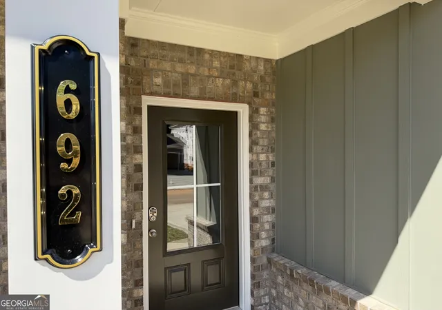 Photo 3 of Sale Pending at 692 Secret Garden Ln, Dacula, GA 30019 | MLS# 10733126 | Listing updated on 2026-09-24