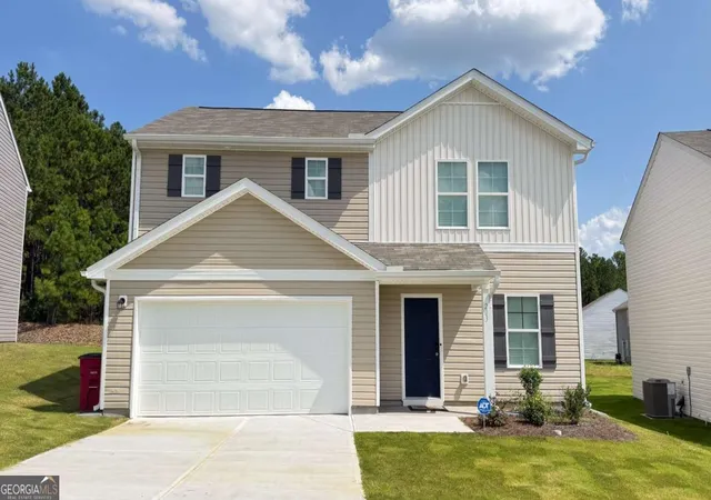 Single family home for sale at 203 Kinsale Dr, Macon, GA 31216 | MLS# 10828937