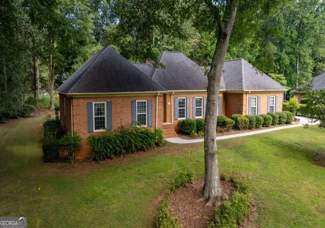 Photo 1 of Single family home for sale at 341 Chesterfield Rd, Bogart, GA 30622 | MLS# 10828035 | Listing updated on 2026-08-19