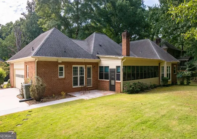 Photo 4 of Single family home for sale at 341 Chesterfield Rd, Bogart, GA 30622 | MLS# 10828035 | Listing updated on 2026-08-19