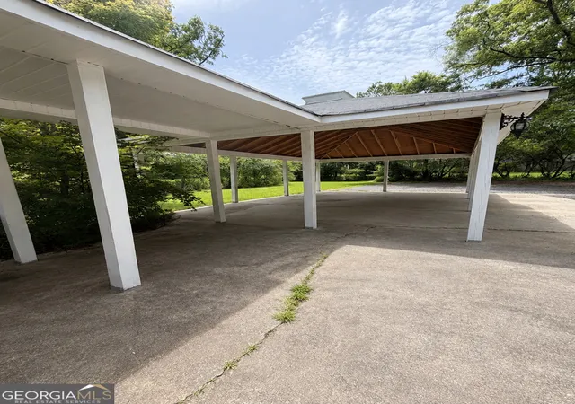 Photo 3 of Single family home for sale at 311 Castlegate Rd, Macon, GA 31210 | MLS# 10780549 | Listing updated on 2026-09-02