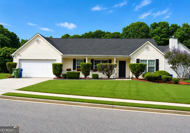 1st image of 904 Meadow Walk Dr, Monroe, GA 30656 | MLS# 10787341