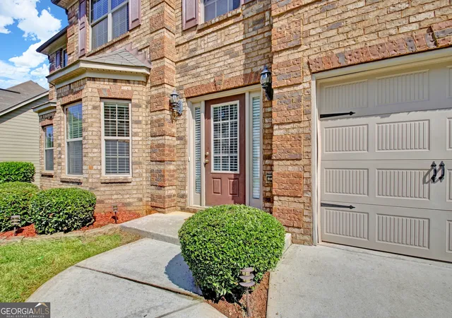 Photo 3 of Sale Pending at 4850 Price St, Forest Park, GA 30297 | MLS# 10668639 | Listing updated on 2026-02-19