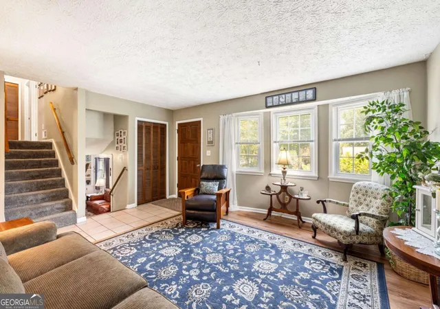 3rd image of 3266 Sw Alcazar Dr Sw, Lilburn, GA 30047 | MLS# 10822750