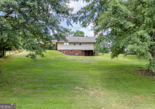 Homes for sale in Carnesville, GA | 6091 Stone Bridge Rd, Carnesville, GA 30521 | MLS# 10804826