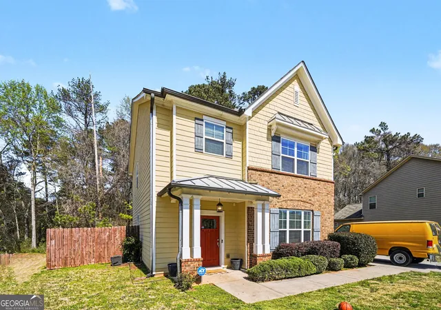 Photo 2 of Single family home for sale at 2652 Tilson Rd, Decatur, GA 30032 | MLS# 10712719 | Listing updated on 2026-08-27