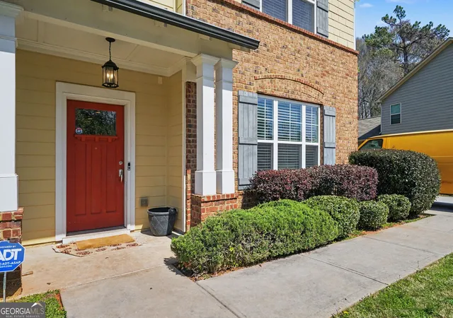 Photo 3 of Single family home for sale at 2652 Tilson Rd, Decatur, GA 30032 | MLS# 10712719 | Listing updated on 2026-08-27